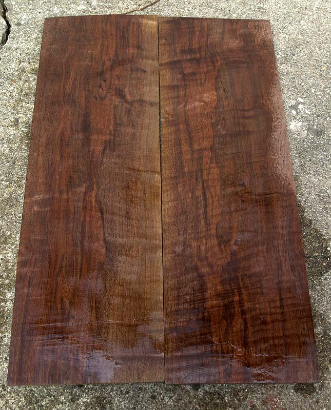 Flamed Walnut Topset